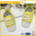 Los fabricantes en Zhenjiang la nueva lona linda de la manera del estilo embroma los zapatos de los deportes